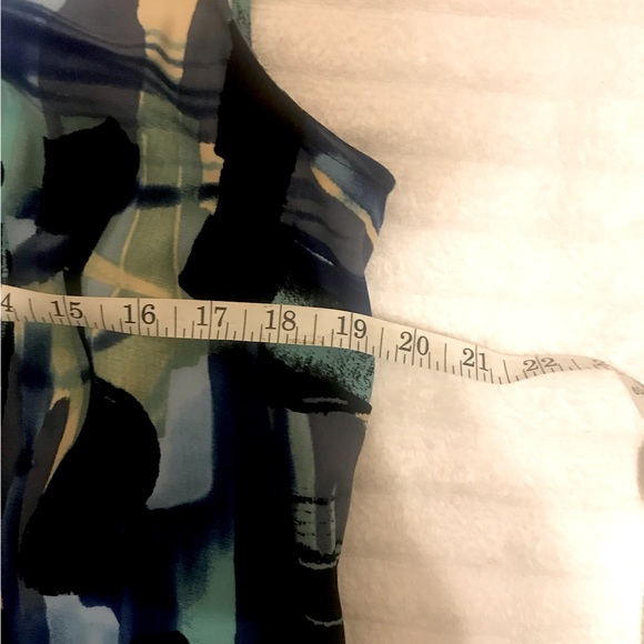 Dress Barn Women’s 16 Flawless Embellished shift dress with hidden zipper - Picture 4 of 9